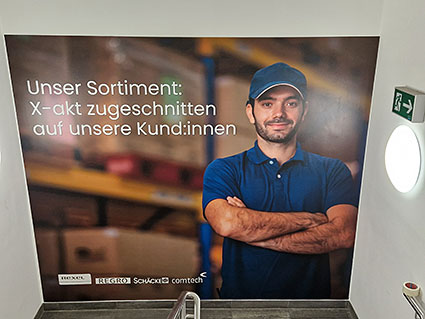 groß